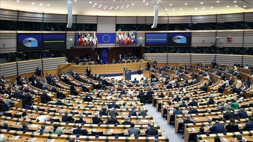 البرلمان الأوروبي يحظر دخول جميع ممثلي إيران
